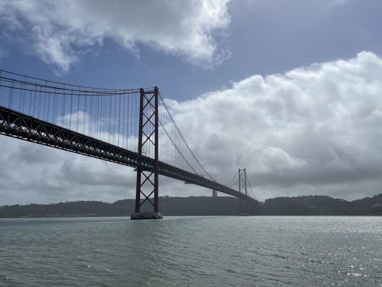 Puente 25 de Abril sobre el Tajo