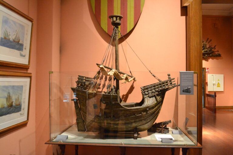 Maqueta de un galeón en el Museo Naval de Madrid