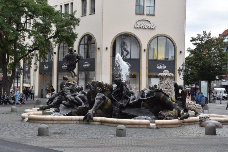 Fuente del Carrusel del Matrimonio (Ehekarussell)