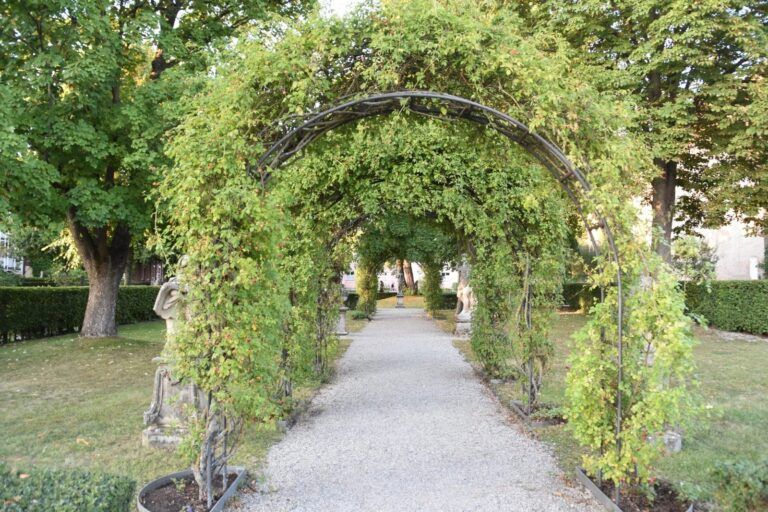 Pérgola de los jardines de las Hespérides
