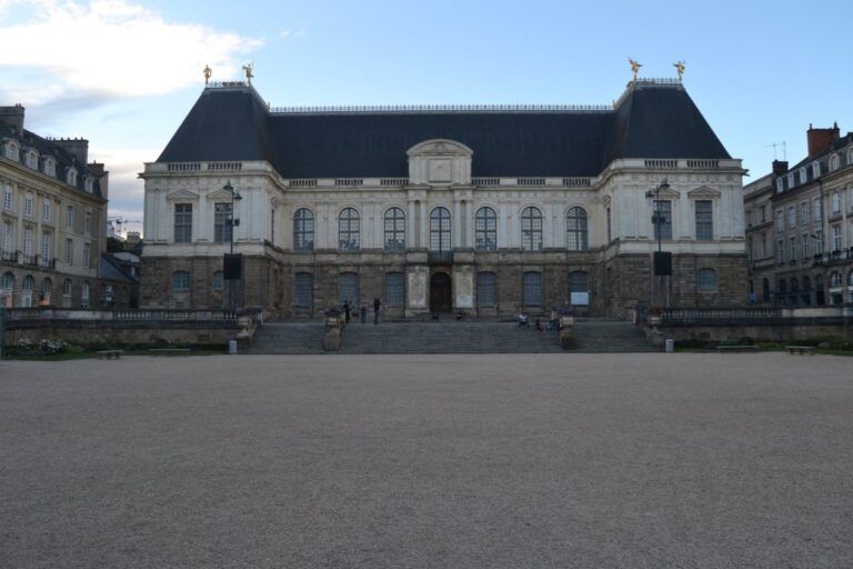El Parlamento de Bretaña, en Rennes
