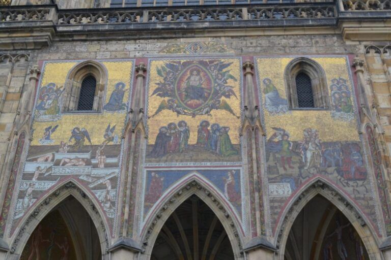Mosaico de la Puerta Dorada de la catedral de San Vito