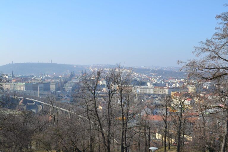 Vistas de Praga desde la colina de Vítkov